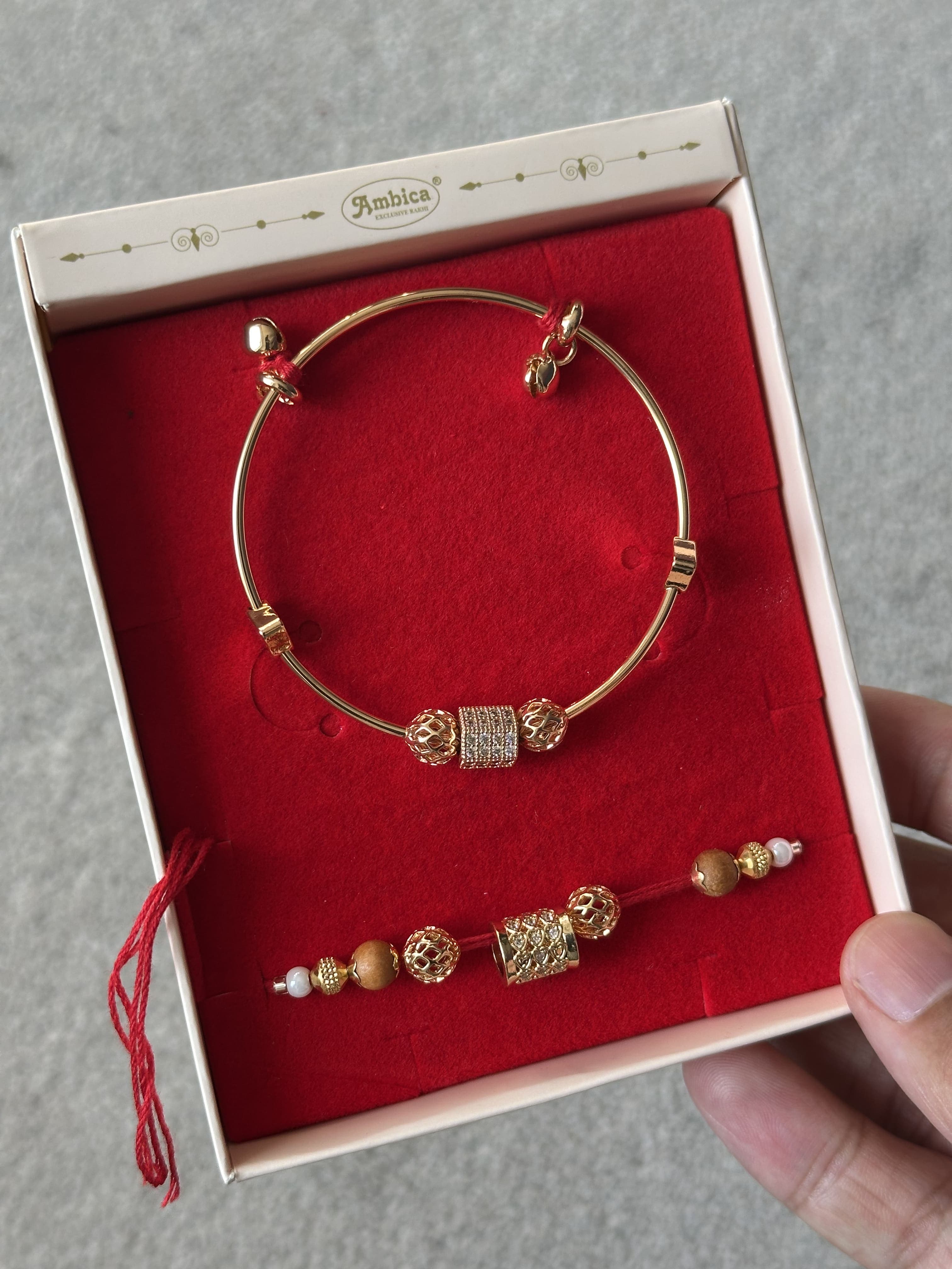 Premium Bhaiya Bhabhi Rakhi Set